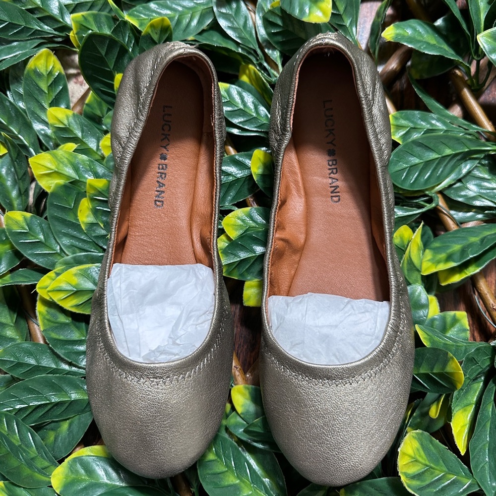 Lucky Brand Gold Ballet Flats Size 7.5M NWT